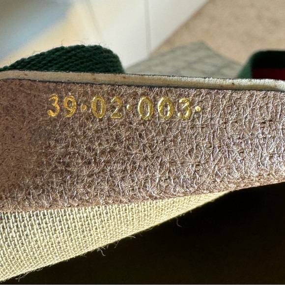 SOLD! Vintage Gucci Sherry Line Tote - Picture 14 of 14